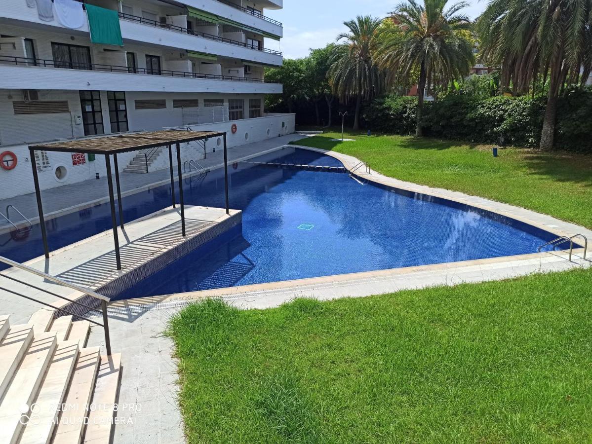 Apartaments Familiar Cerca Port Aventura Salou Dış mekan fotoğraf
